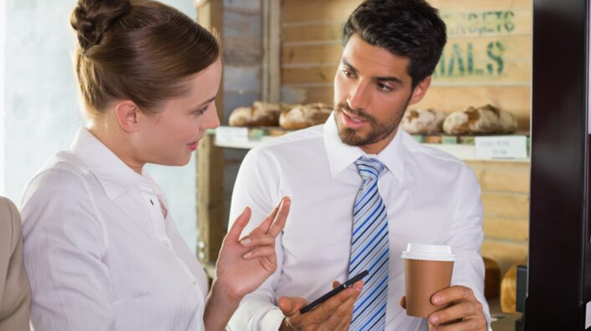 customers discussing over queue